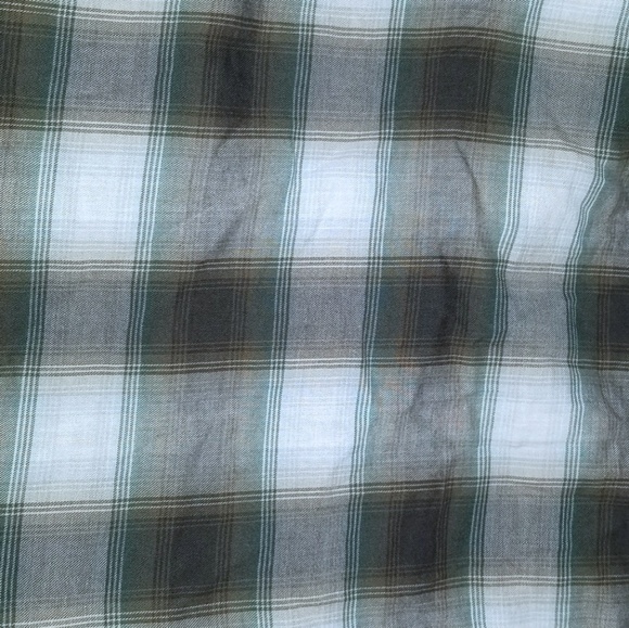 AmBig Men's Button-down Collared Plaid Shirt NWOT - Picture 4 of 6